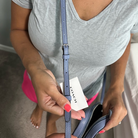 NEW Coach C3406 Disney X Coach Mini Camera Bag With Cinderella Periwinkle Blue - Picture 4 of 7